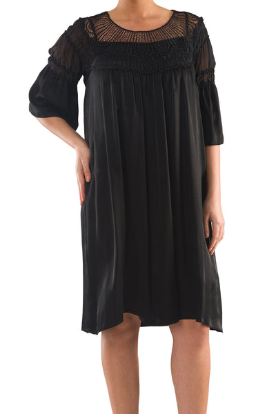 La Mouette Women's Plus Size Romantic Satin Dress